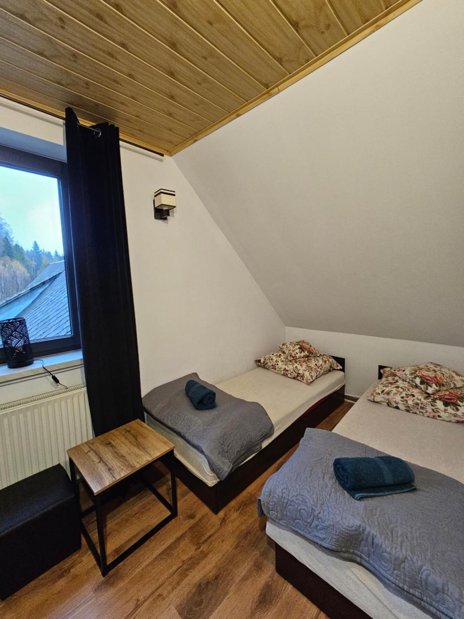 Zawoja Nad Korona Z Jacuzzi Villa Bagian luar foto