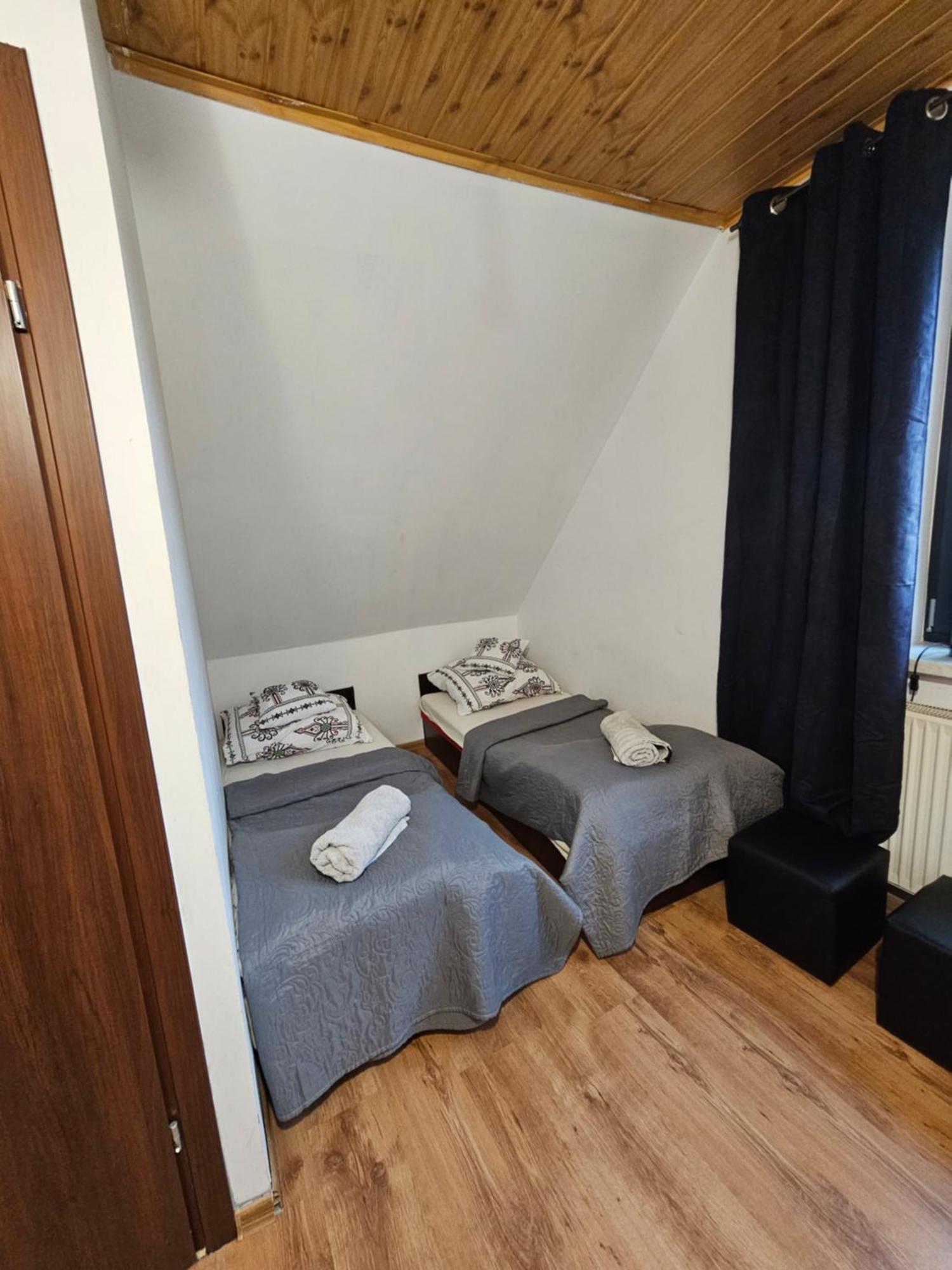 Zawoja Nad Korona Z Jacuzzi Villa Bagian luar foto
