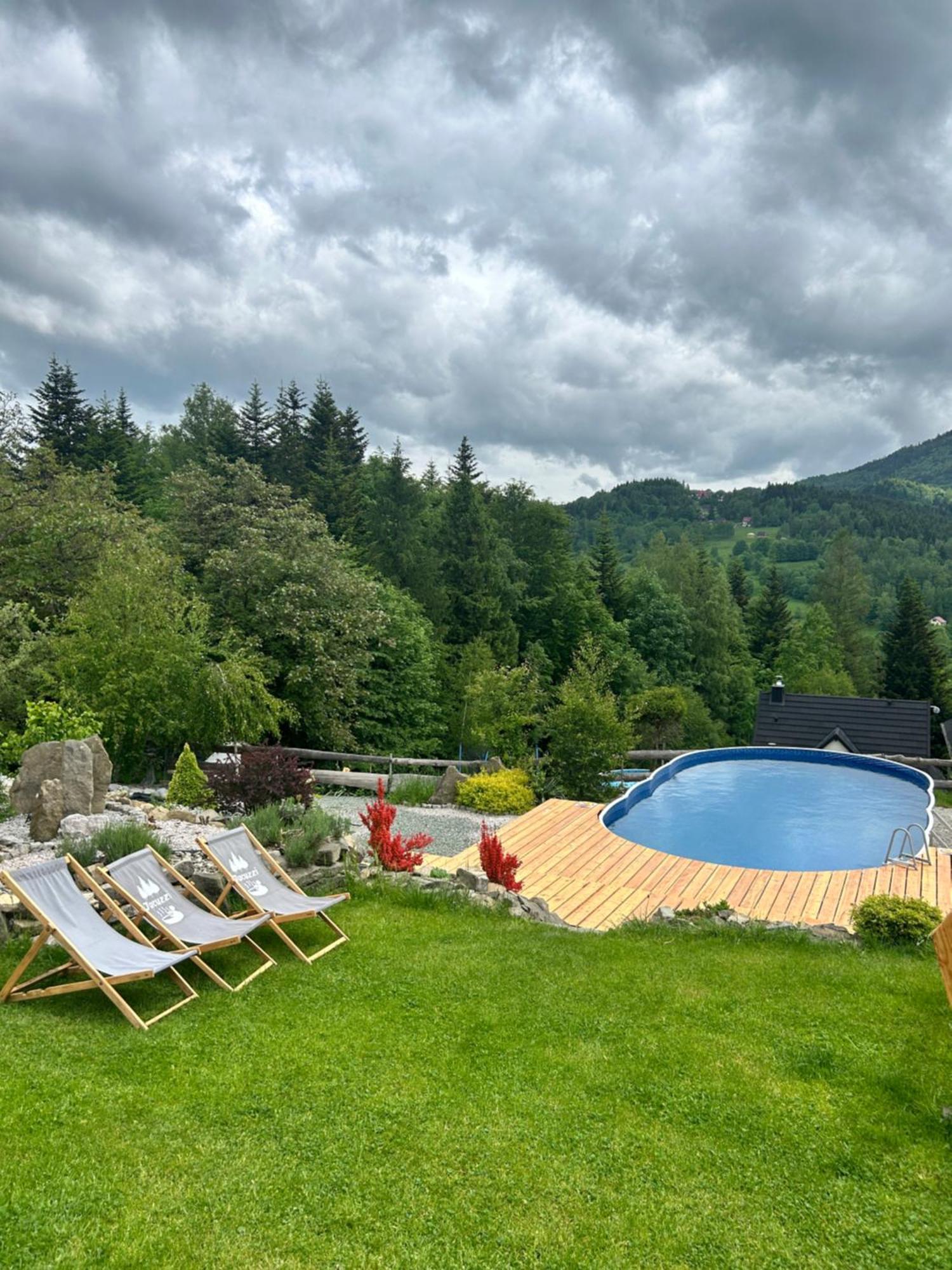 Zawoja Nad Korona Z Jacuzzi Villa Bagian luar foto